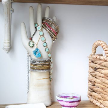bathroom_accessories