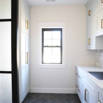 36.laundry_space