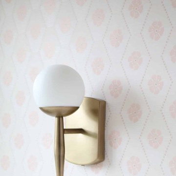 19.kichler_sconce