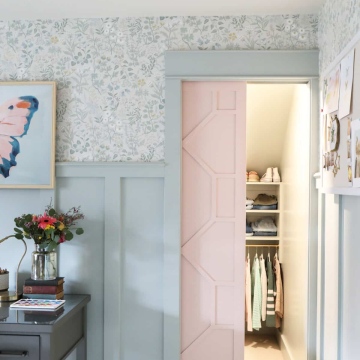 54.closet_space