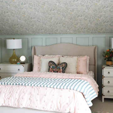 56.pretty_girls_room