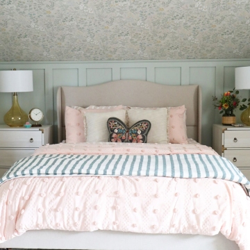 8.Bedroom_girls_space