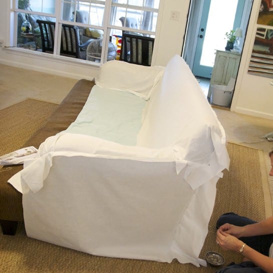 sofa_slipcovered_side