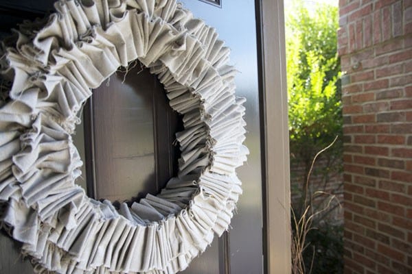 ruffle wreath : a how to