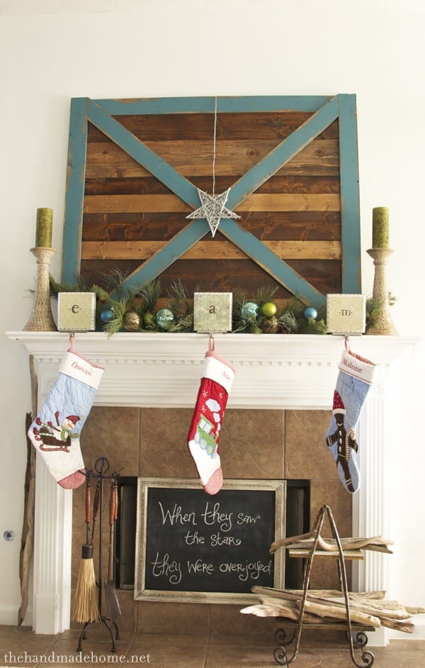 christmas_mantel_barn_door