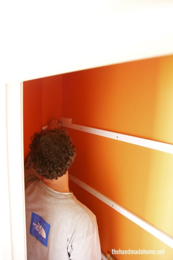 installing_shelves
