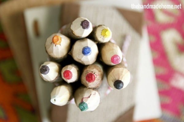 make your own tree branch crayons
