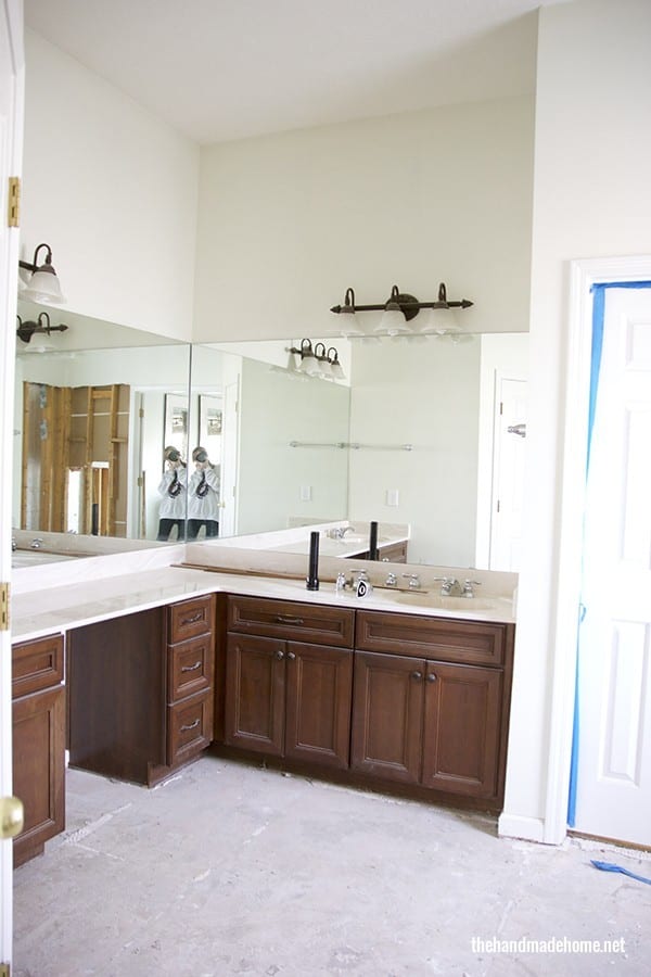 bathroom_before