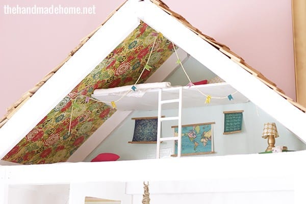 decorating_a_dollhouse