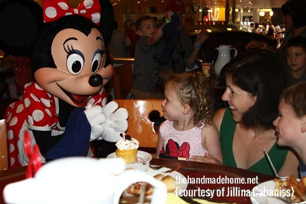 eating_at_disney