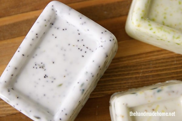 make your own peppermint_lavender soap