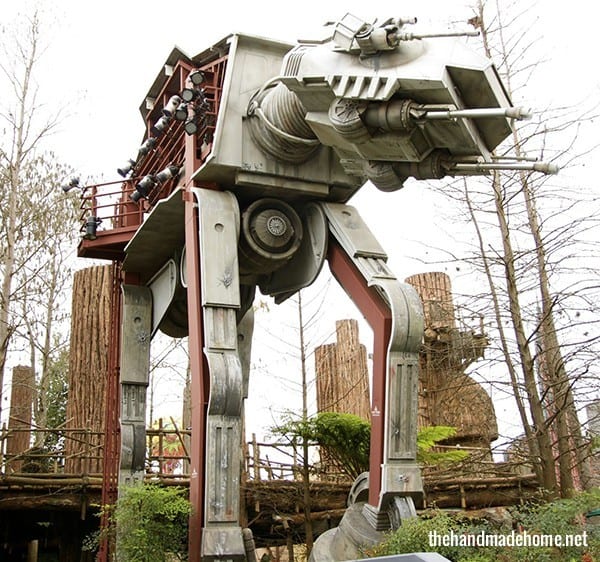 star_tours_outside