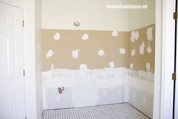 bathroom_before