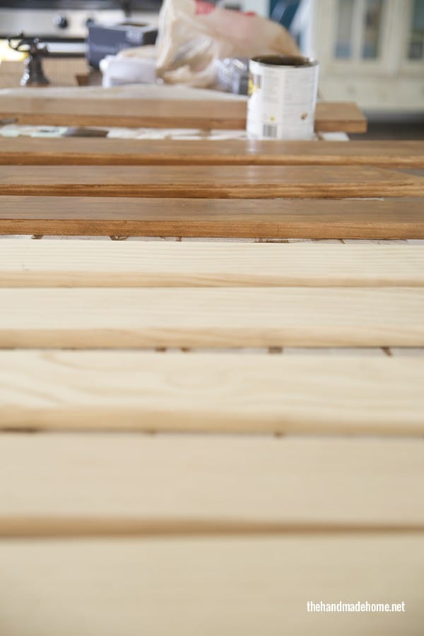 staining_and_painting_wood