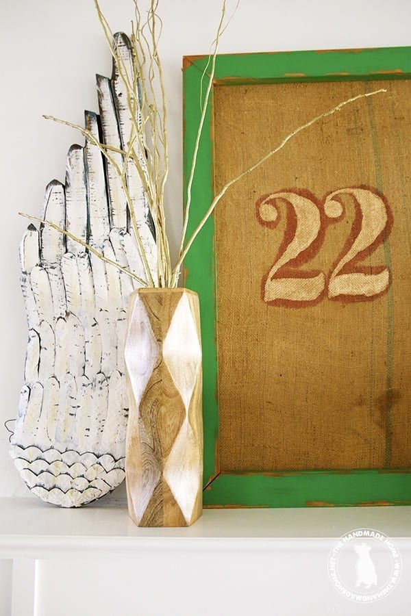 mantel_art_details