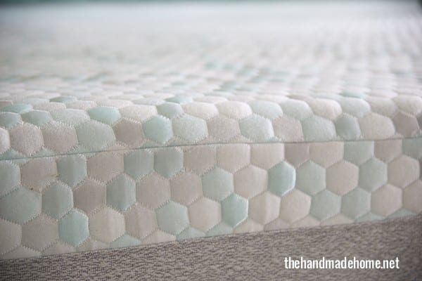 mattress_simmons