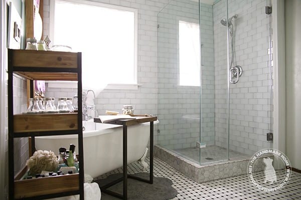 bathroom_organized