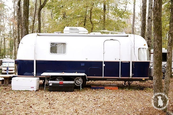 vintage_auburn_camper