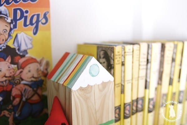 bookend_handmade_house