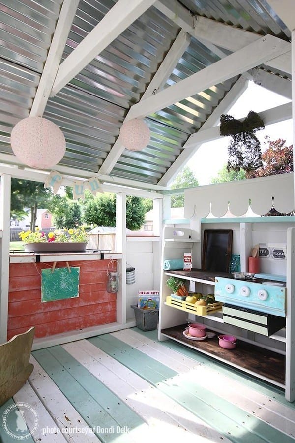 insie_cottage_playhouse