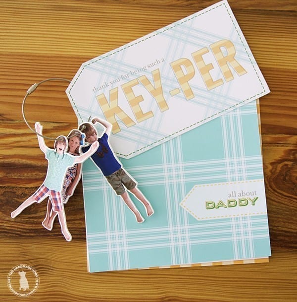 easy fathers day gift {printables and custom keychains}