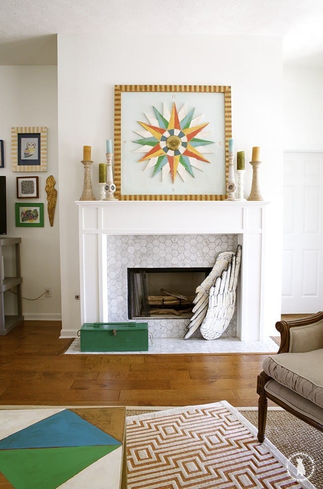 living_room_mantel