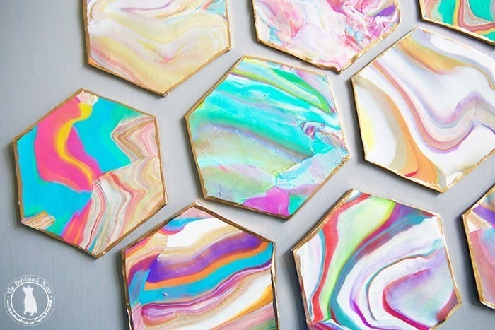hexagon_Marbelized_coasters_diy