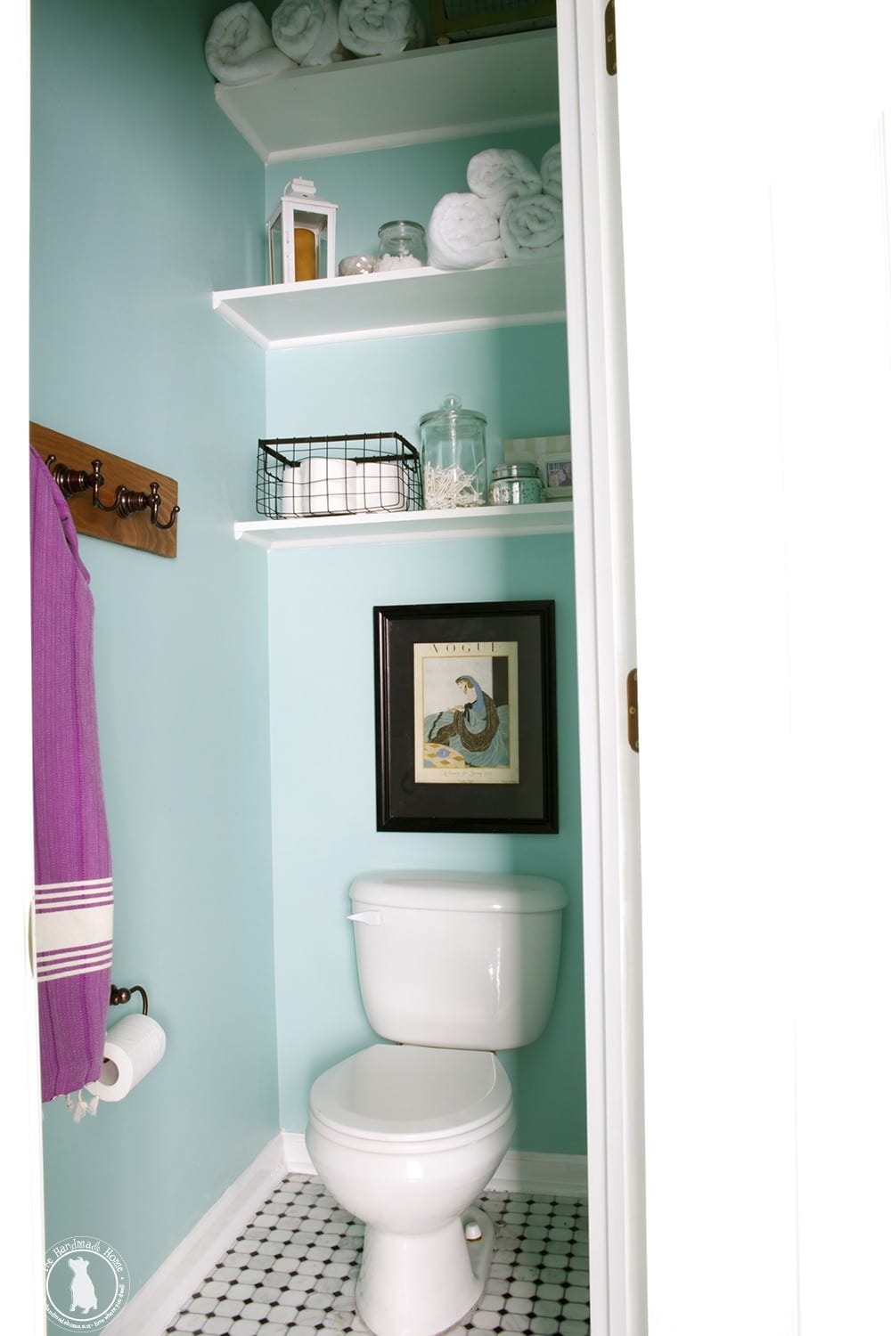 masterbath_white_towels_shelving