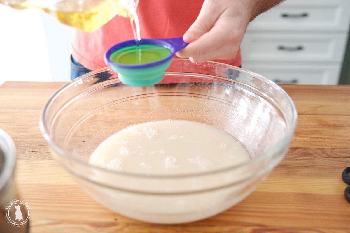 add_oil_to_mixture