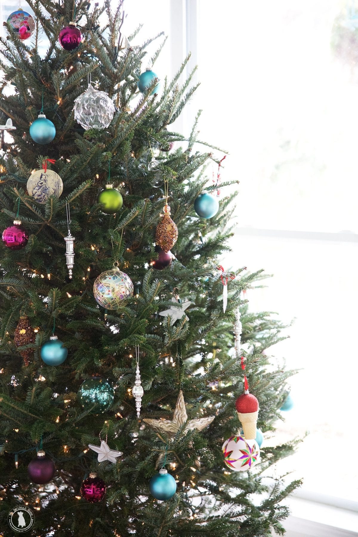 christmas_tree_less_is_more