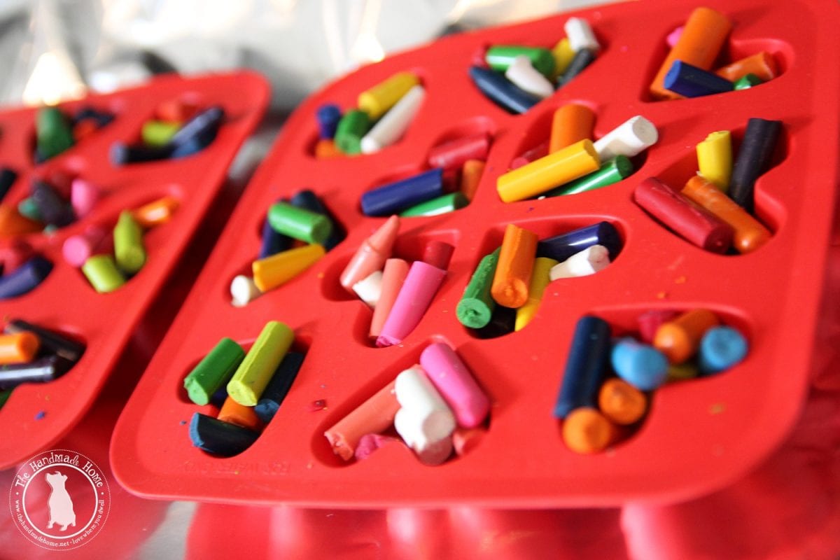 make_your_own_melted_heart_crayons