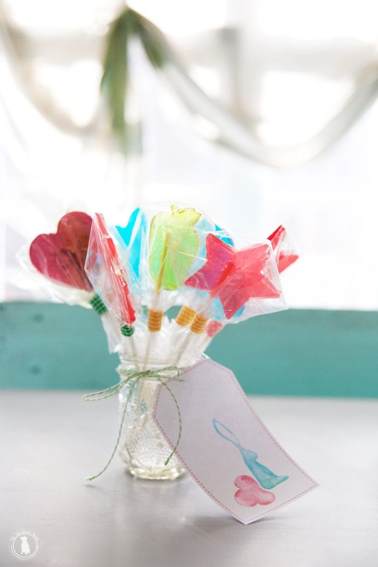 easy spring lollipops {and free printables}