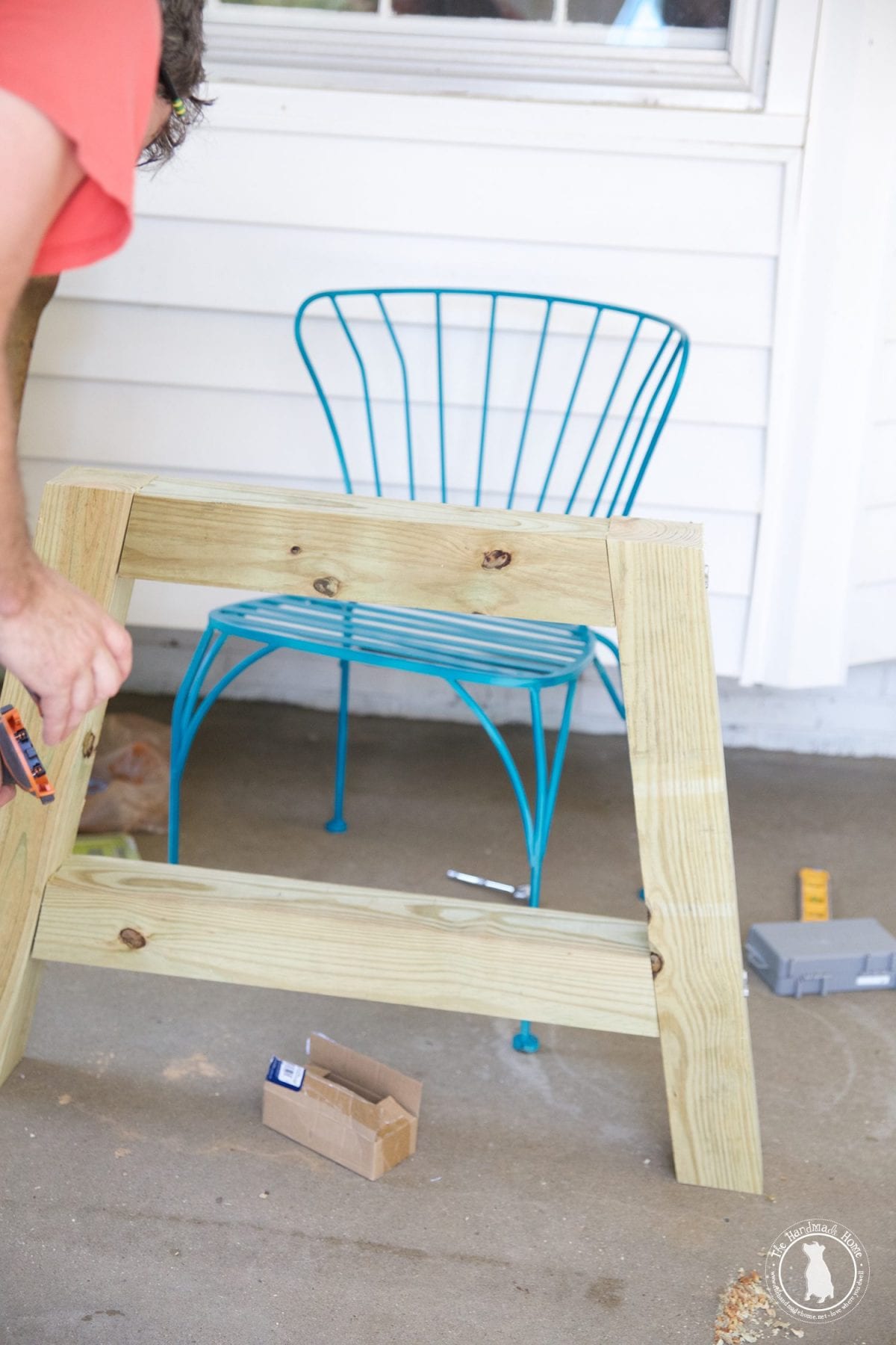 assmble_a_table_base