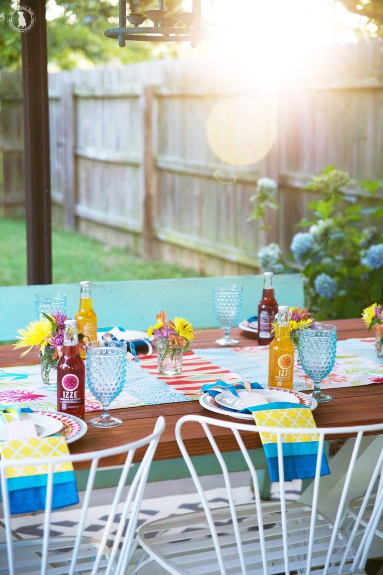 dining al fresco with waverly inspirations
