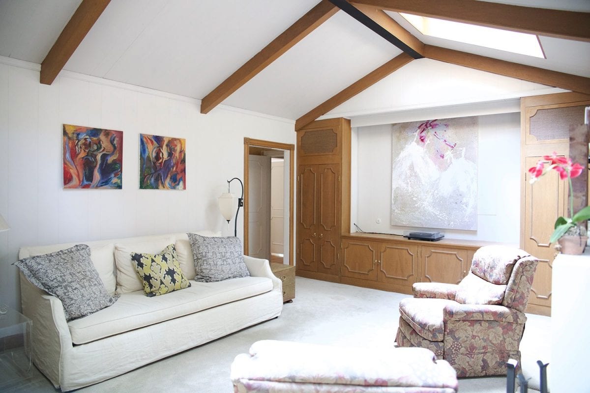 living_room_b4