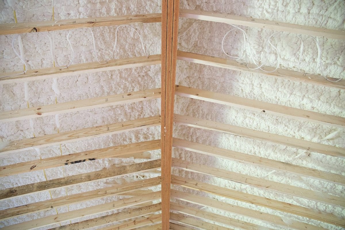 ceiling_spray_insulation