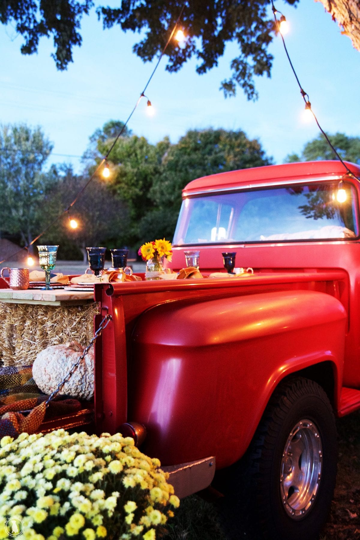 bigredtrucktablescape
