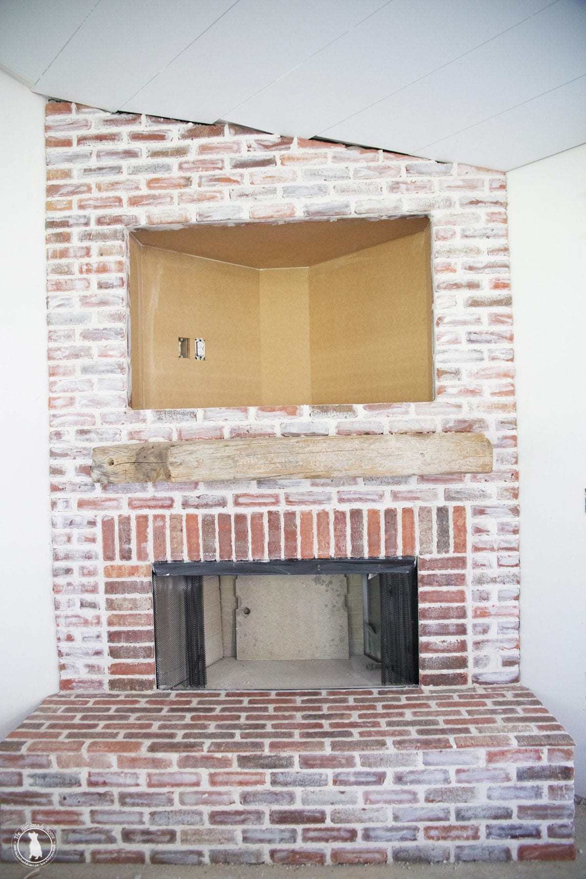 mortar_rub_brick_fireplace