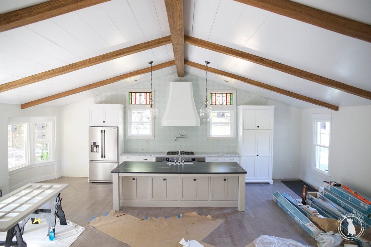 ceiling_planked