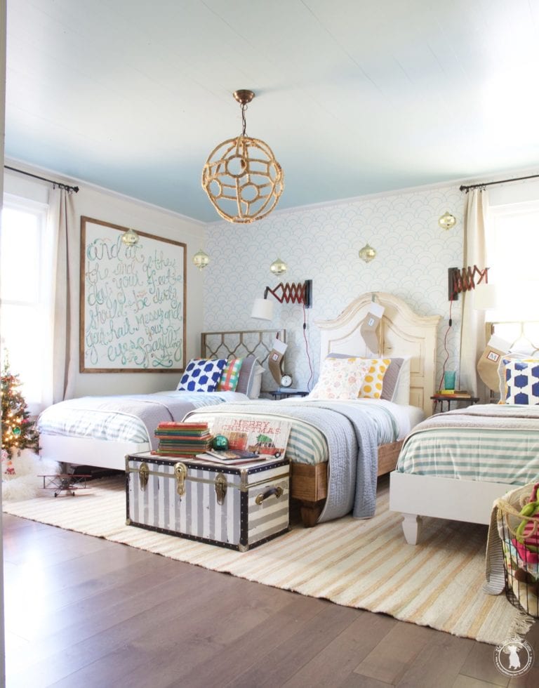 deck the halls with kirklands!