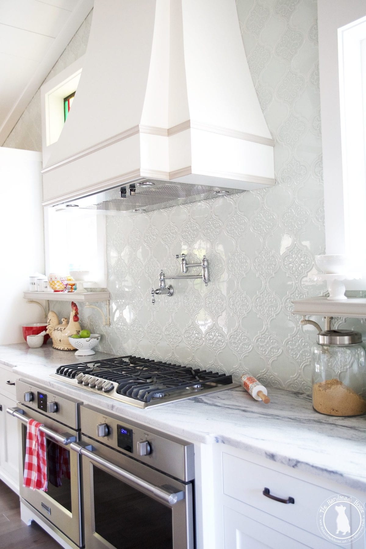 kitchen_french_hood