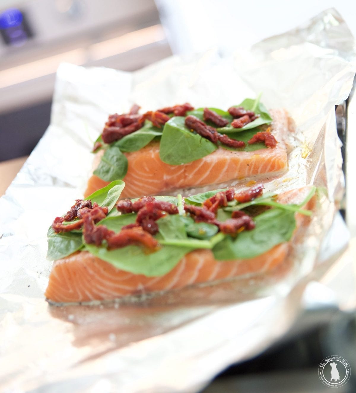 easy Mediterranean salmon - sun dried and feta