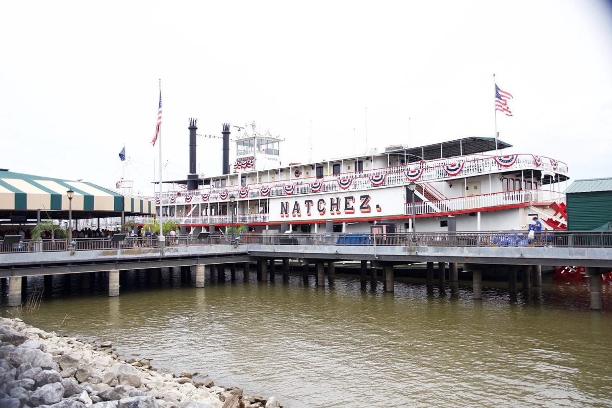 what to do in new orleans - steamboat