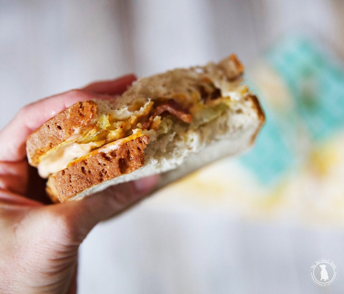 Gluten free sandwich {fried green tomato with comeback sauce}