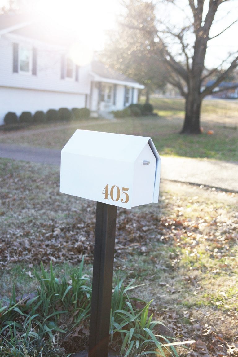mailbox makeover – adding curb appeal