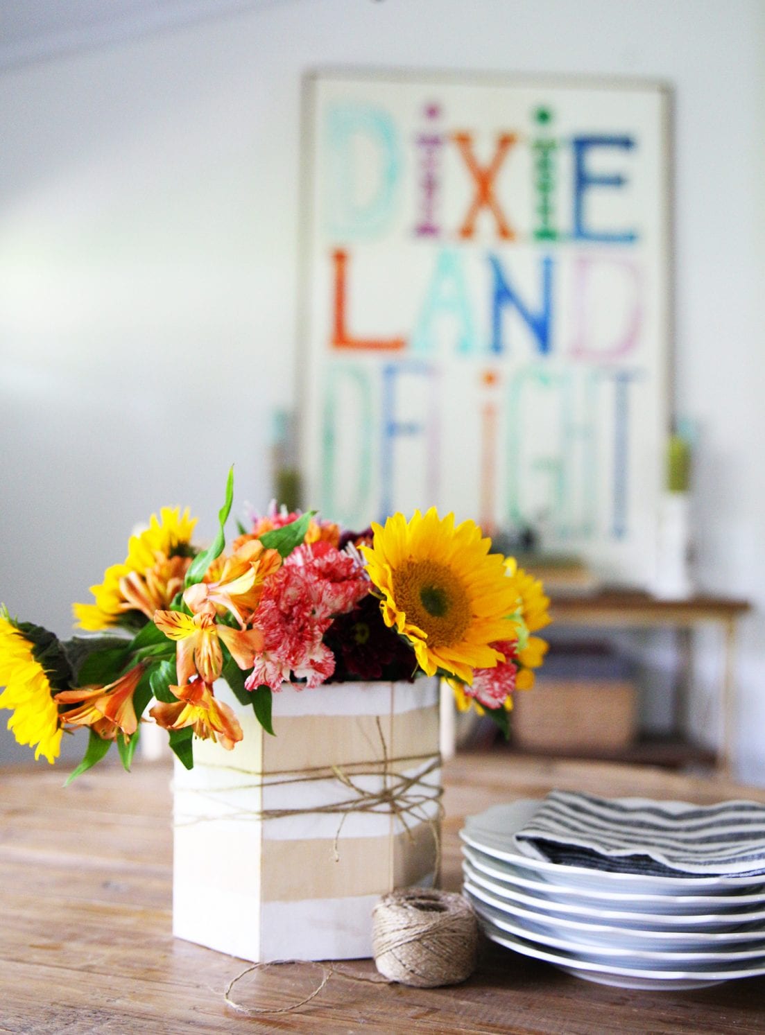 make a simple centerpiece