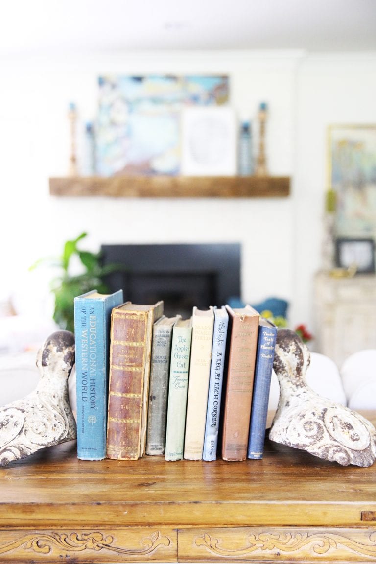 how to style a bookshelf