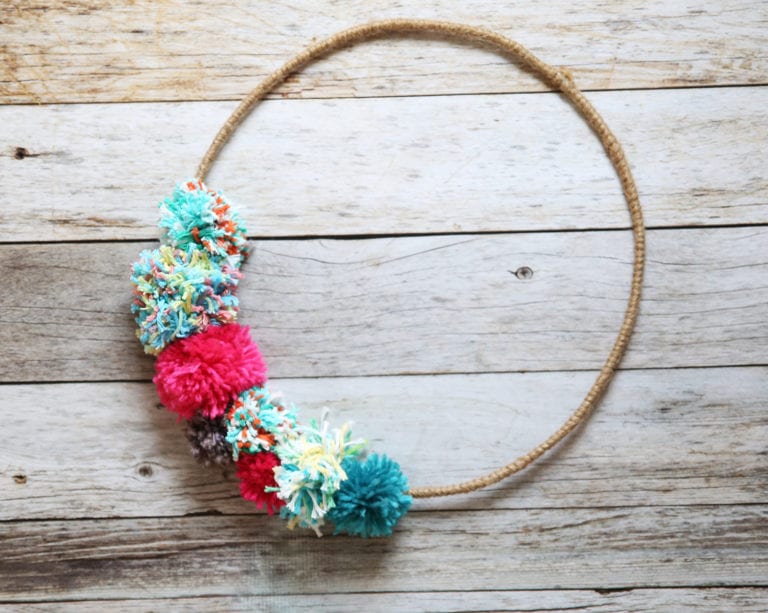 pom pom wreath an easy diy