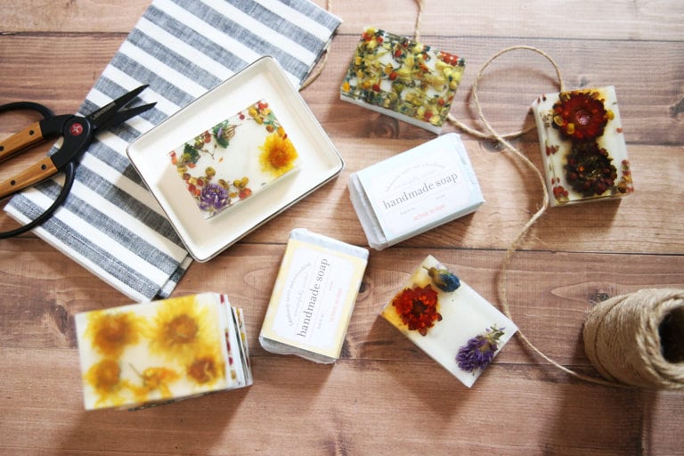 how to make pressed flower soap