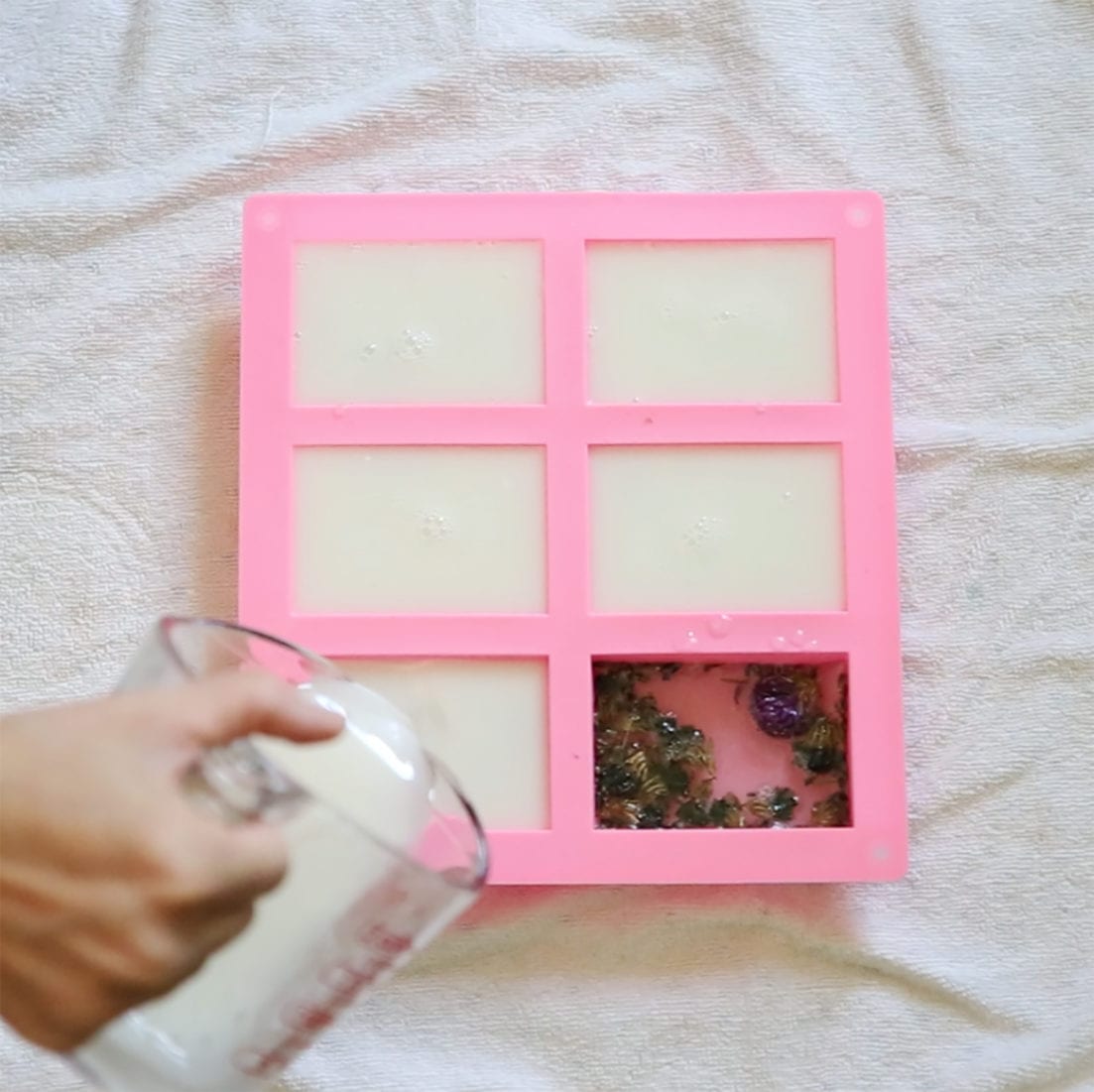 diy pressed flower soap